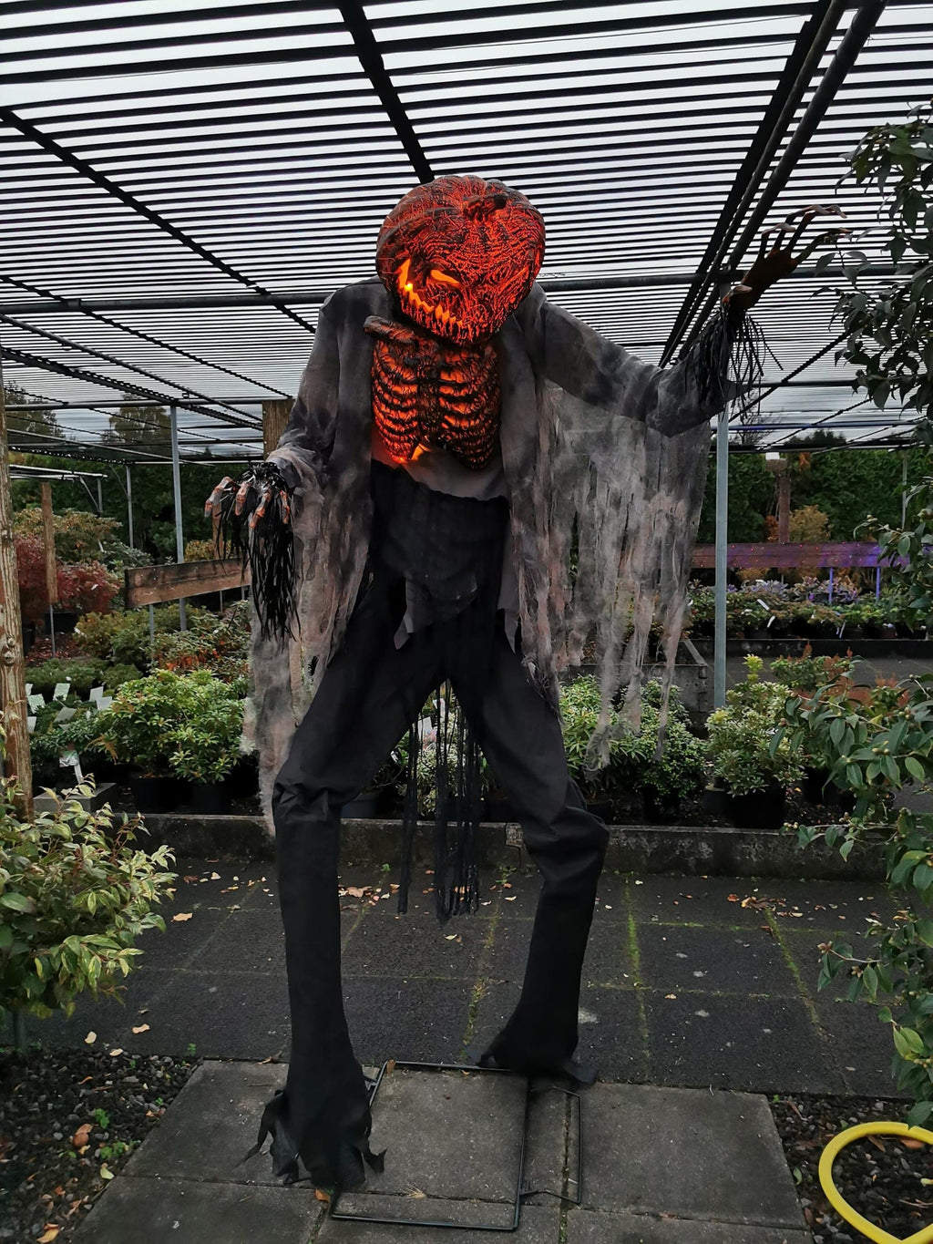 animatronic Glühender Horror Kürbismann image 0