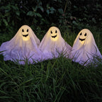 Drei kleine LED leuchtende Gartengeister image 1