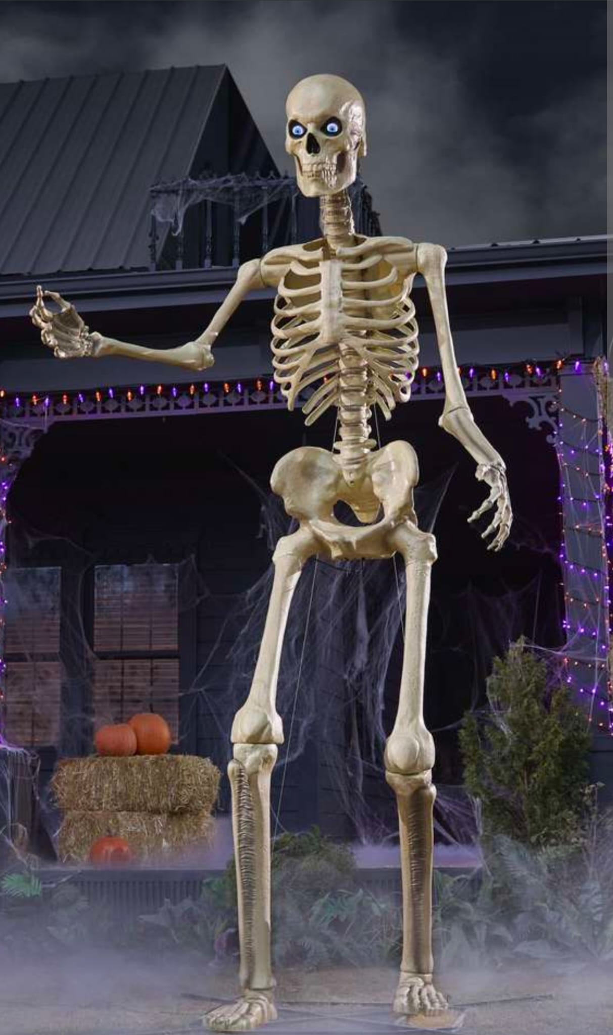 XXL Halloween Skelett 365 cm (12ft) mit LCD Augen - Home Depot