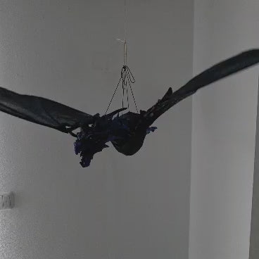 animatronic fliegender Drache