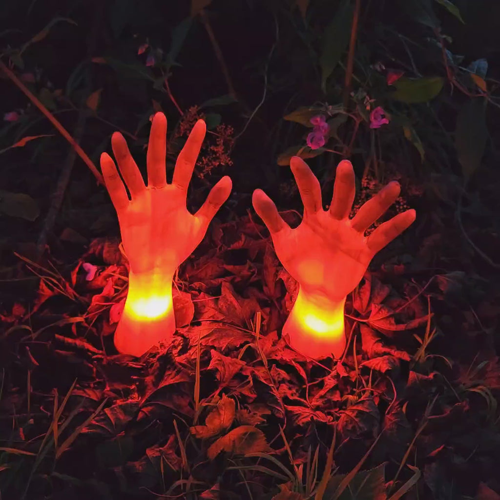 Gruselige Feuerhände