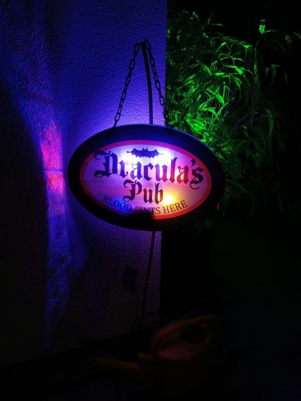 Draculas Pub/Wirtshaus Schild LED