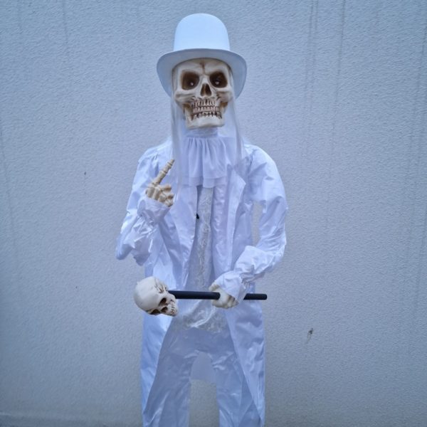 weißer animatronic Skelett Gentleman